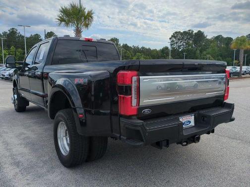 AGATE BLACK 2025 Ford F-350 Platinum