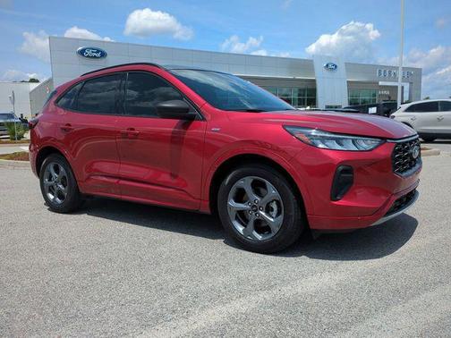 RAPID RED MET TINTED CC 2023 Ford Escape ST-Line