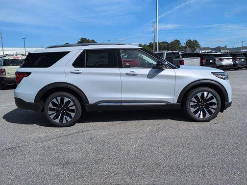 SPACE WHITE METALLIC 2026 Ford Explorer Platinum