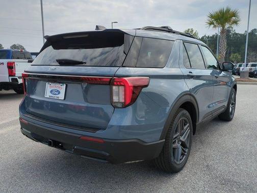 Vapor Blue Metallic 2026 Ford Explorer ST-Line