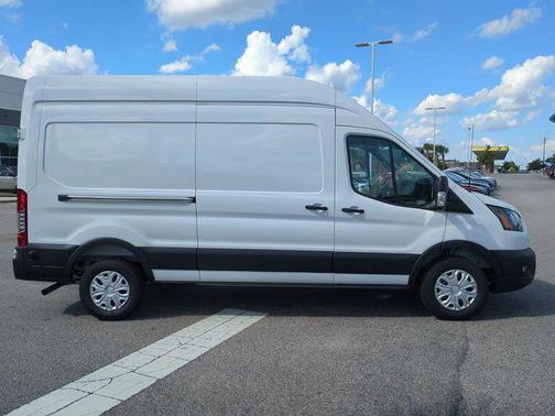 OXFORD WHITE 2025 Ford Transit-250 Base