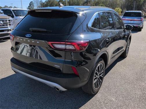 2023 Ford Escape PHEV SE
