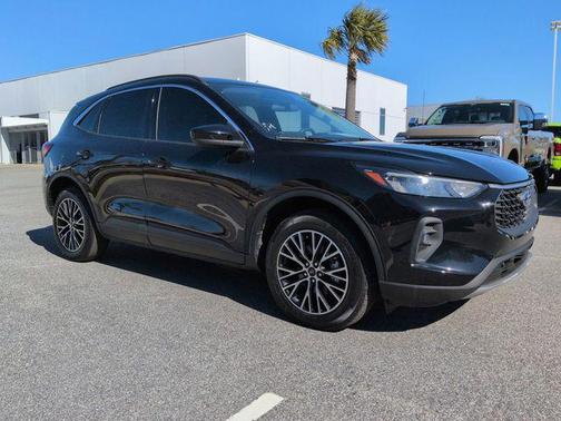 2023 Ford Escape PHEV SE