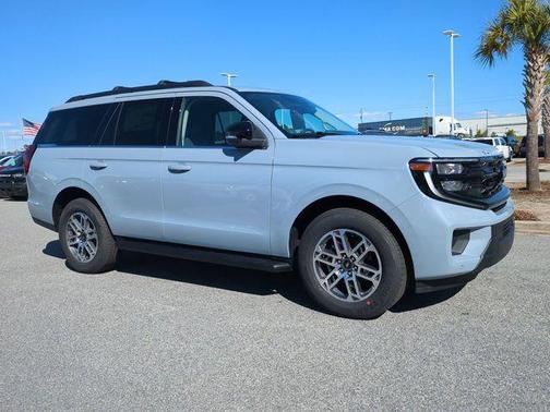 GLACIER GRAY MET TRI-COAT 2026 Ford Expedition Active