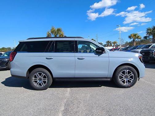 GLACIER GRAY MET TRI-COAT 2026 Ford Expedition Active