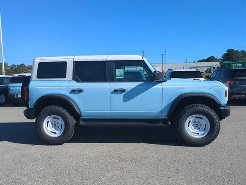 2025 Ford Bronco Heritage Edition