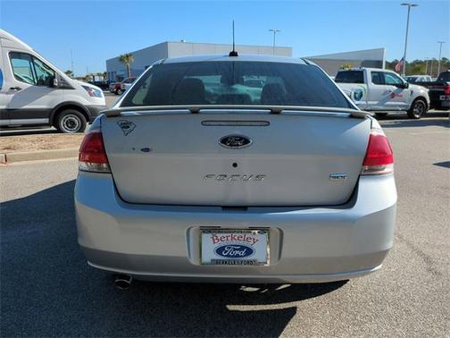 2009 Ford Focus SES