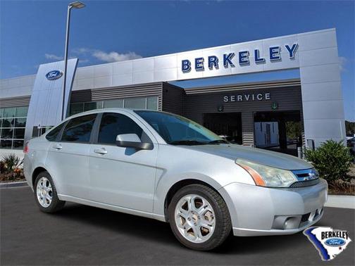 2009 Ford Focus SES