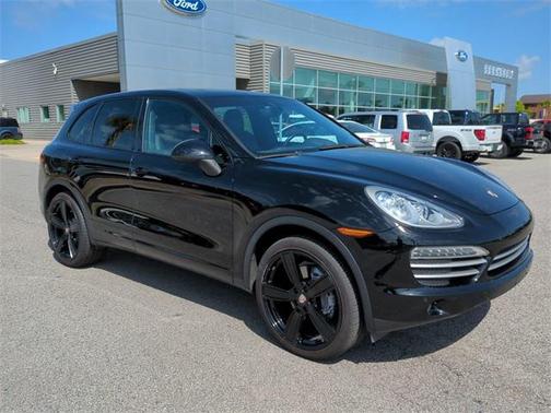 2014 Porsche Cayenne Base