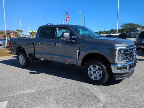 2026 Ford F-350 XLT