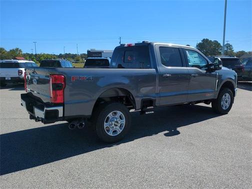 2026 Ford F-350 XLT