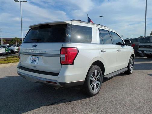 2024 Ford Expedition XLT