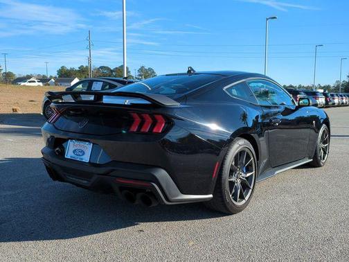 2025 Ford Mustang Dark Horse Fastback