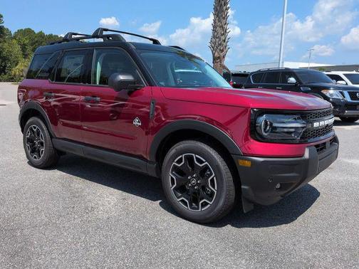 RUBY RED METALLIC TC 2026 Ford Bronco Sport Outer Banks