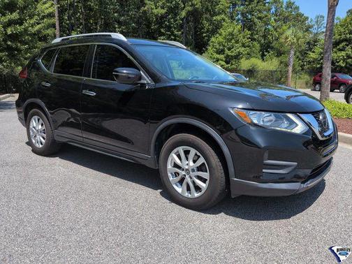 Magnetic Black Pearl 2019 Nissan Rogue SV