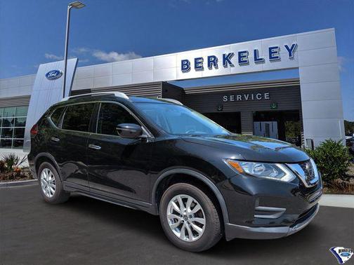 Magnetic Black Pearl 2019 Nissan Rogue SV