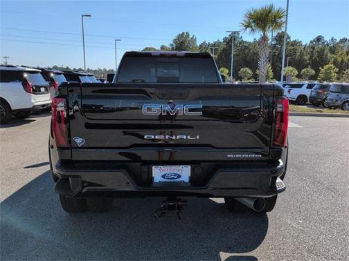 2024 GMC Sierra 3500 Denali