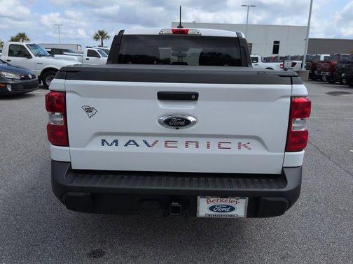 OXFORD WHITE 2024 Ford Maverick XLT