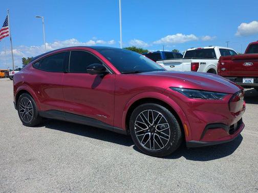 MOLTEN MAGENTA TINTED CC 2025 Ford Mustang Mach-E Premium