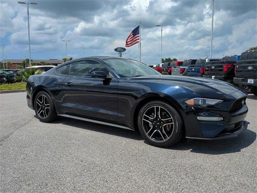 2021 Ford Mustang EcoBoost