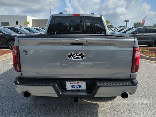 ICONIC SILVER METALLIC 2026 Ford F-150 Lariat