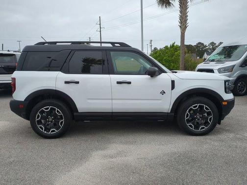 OXFORD WHITE 2026 Ford Bronco Sport Outer Banks