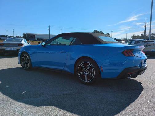 2025 Ford Mustang EcoBoost Premium