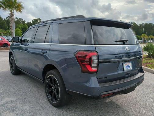 BLUE TINTED CLEARCOAT 2023 Ford Expedition Limited