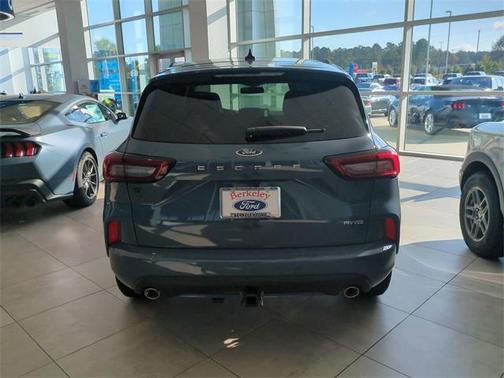2025 Ford Escape ST-Line Elite