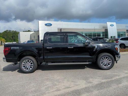 AGATE BLACK METALLIC 2026 Ford F-150 Lariat