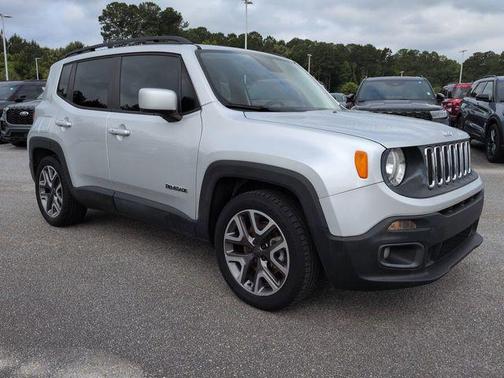 Glacier Metallic 2016 Jeep Renegade Latitude