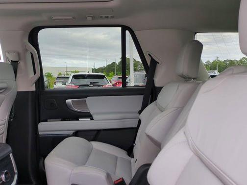 GLACIER GRAY METALLIC TC 2025 Ford Expedition Platinum