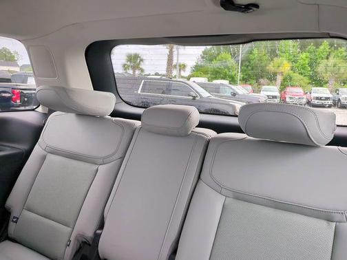 GLACIER GRAY METALLIC TC 2025 Ford Expedition Platinum