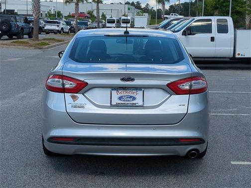 2016 Ford Fusion Energi SE Luxury