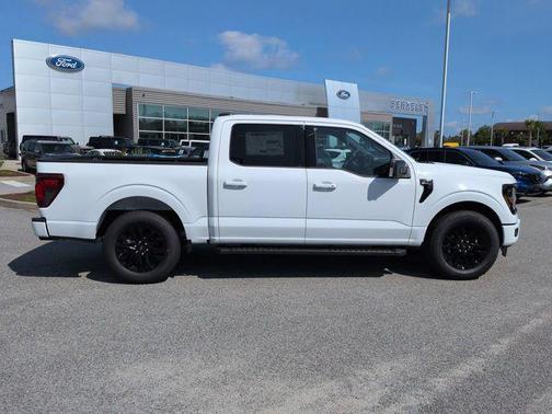 OXFORD WHITE 2026 Ford F-150 XLT