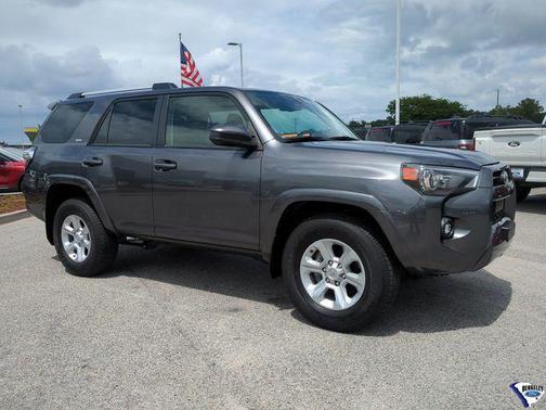 Magnetic Gray Metallic 2023 Toyota 4Runner SR5