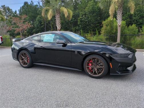 2025 Ford Mustang Dark Horse Fastback