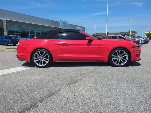 2022 Ford Mustang EcoBoost Premium