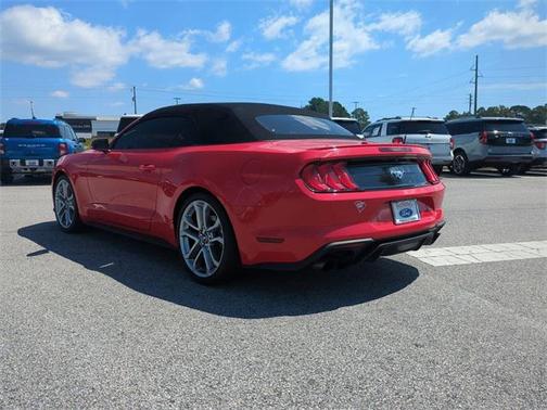 2022 Ford Mustang EcoBoost Premium