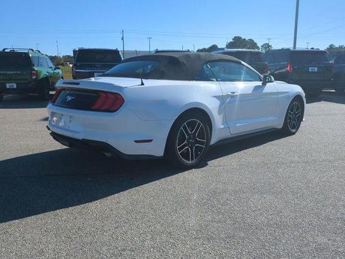 2022 Ford Mustang EcoBoost Premium