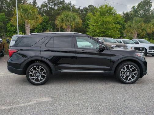 AGATE BLACK METALLIC 2025 Ford Explorer Platinum