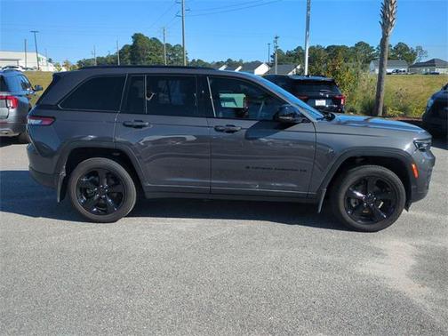 2024 Jeep Grand Cherokee Altitude