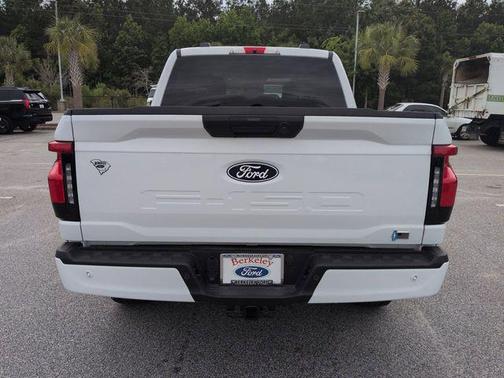 OXFORD WHITE 2025 Ford F-150 Lightning XLT