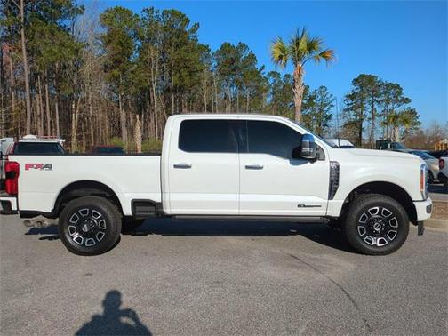 2023 Ford F-250 Platinum