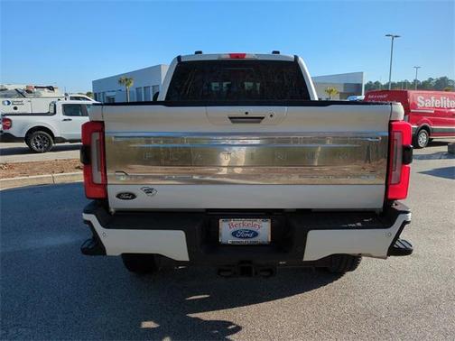 2023 Ford F-250 Platinum