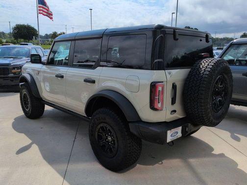DESERT SAND 2025 Ford Bronco Badlands