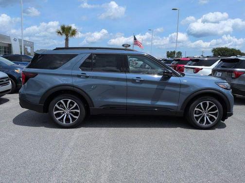 VAPOR BLUE 2026 Ford Explorer ST-Line