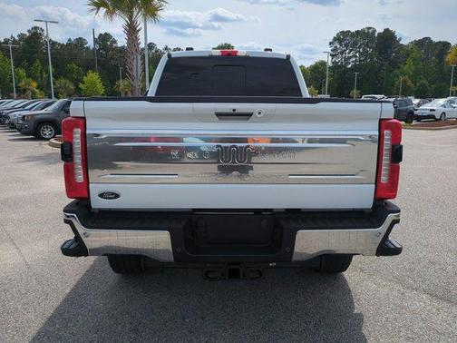 OXFORD WHITE 2024 Ford F-250 King Ranch