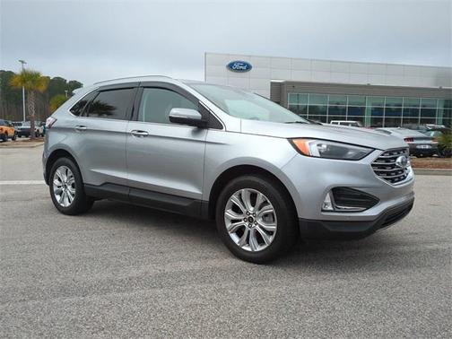 2024 Ford Edge Titanium