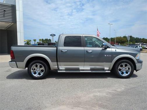 2009 Dodge Ram 1500 Laramie Crew Cab